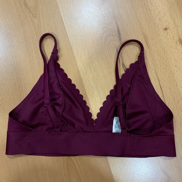 PINK Bonded Smooth Maroon scalloped bralette - Picture 3 of 4